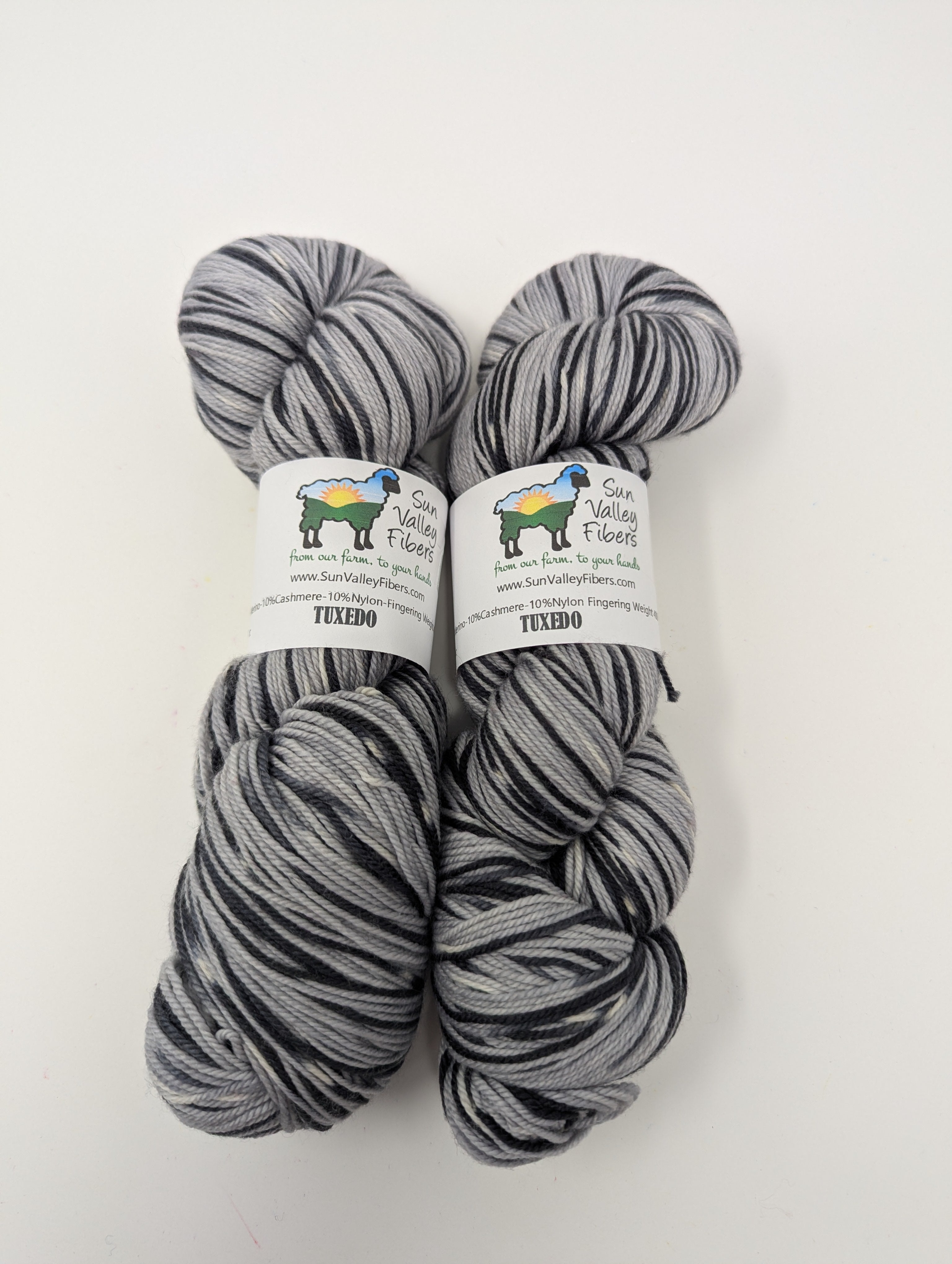 Sun Valley Fibers MCN Fingering - Tuxedo