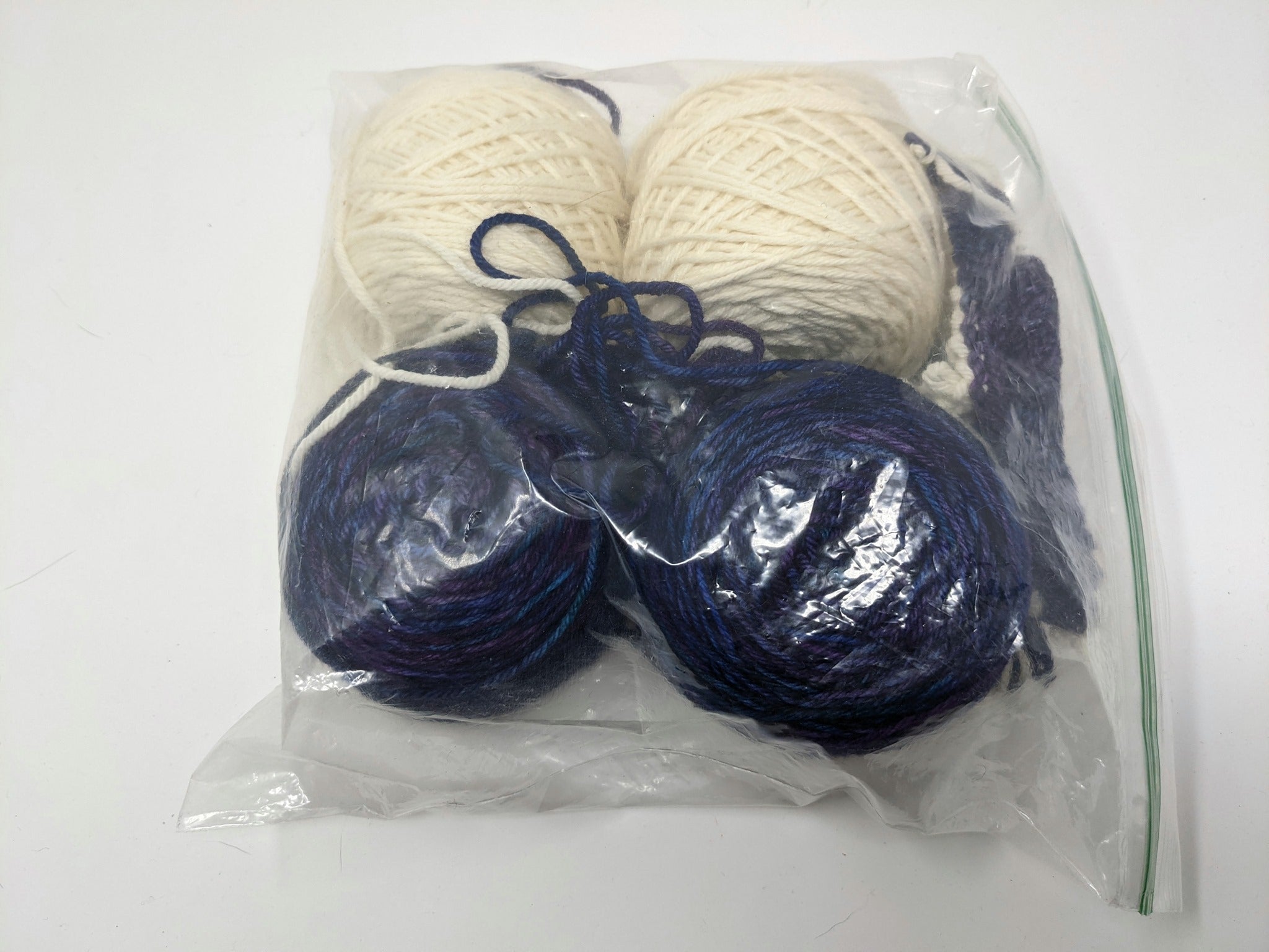 Rios in Whales Road and Natural